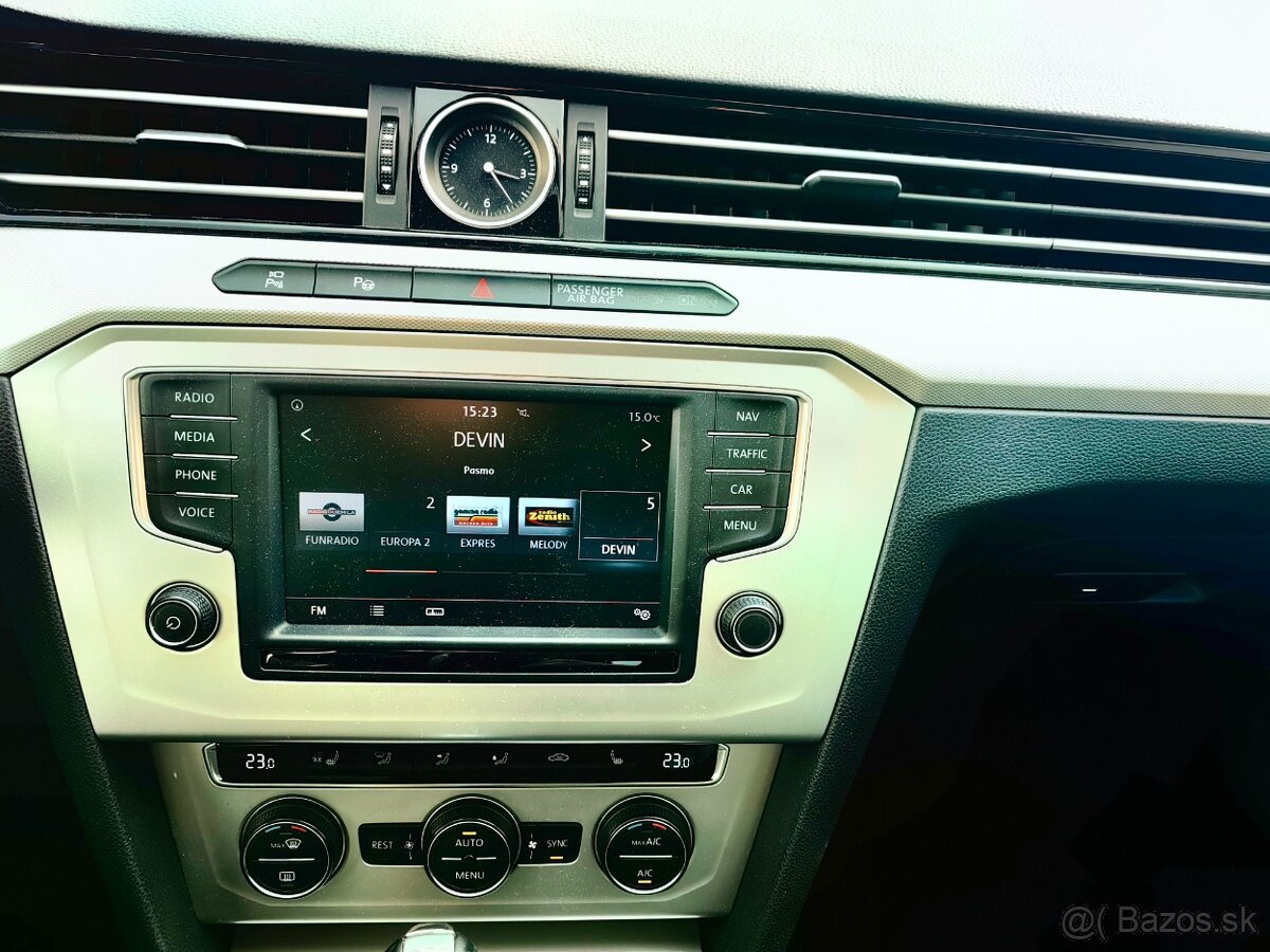 Volkswagen Passat 4x4 automat - 13