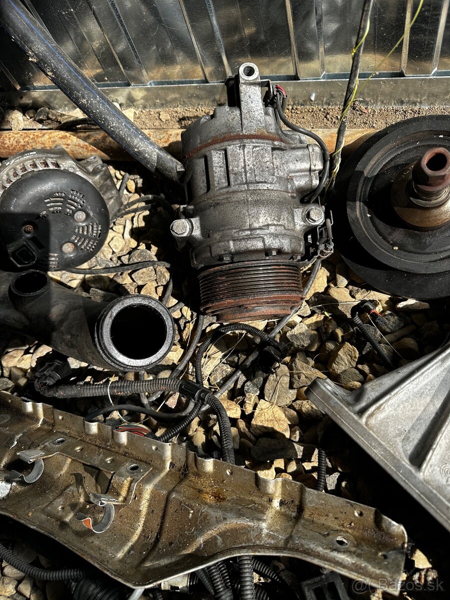 Rozpredam motor N55 3.0i 225kw - 13