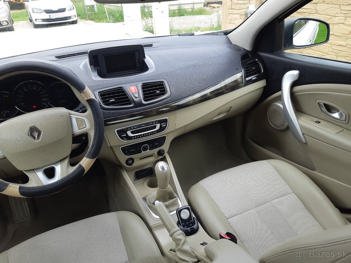 Renault Fluence 1.6 16V Limited - 13