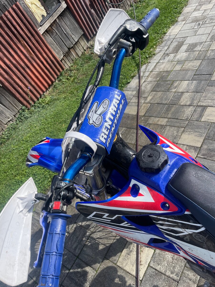 Yamaha yz 125 - 13