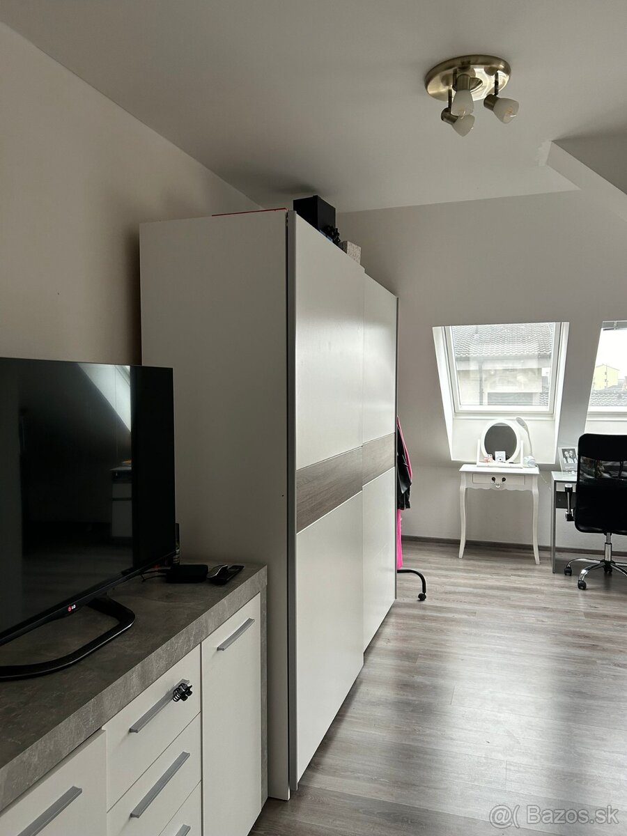 Predám rodinný dom v Častkovciach - 13