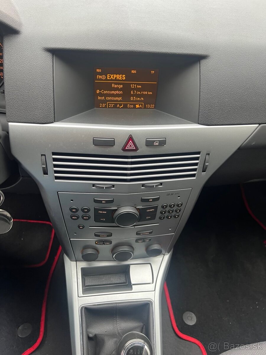 Opel Astra H 1.6l 85kW r.v 2011 - 13