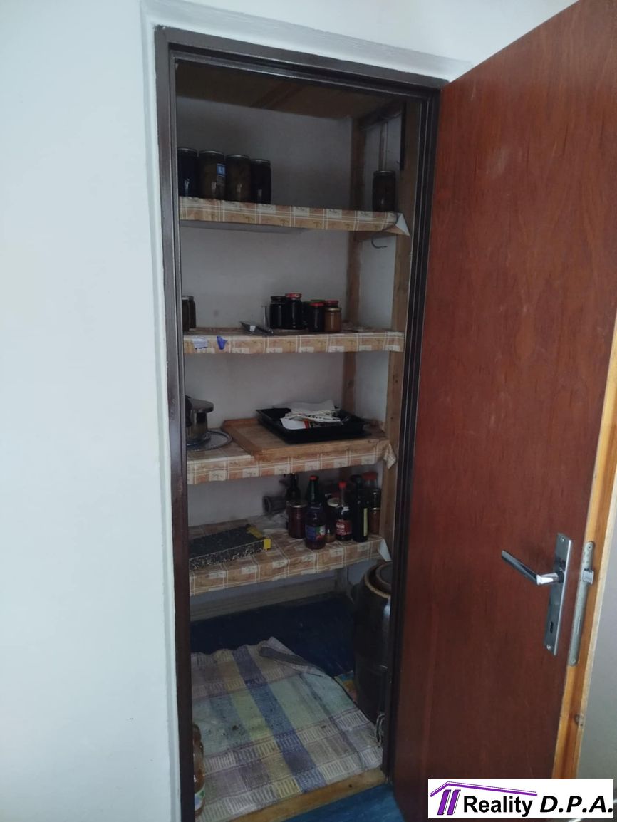 Rezervované-Na predaj - 2 izbový veľkometrážny byt 74 m2 Tur - 13