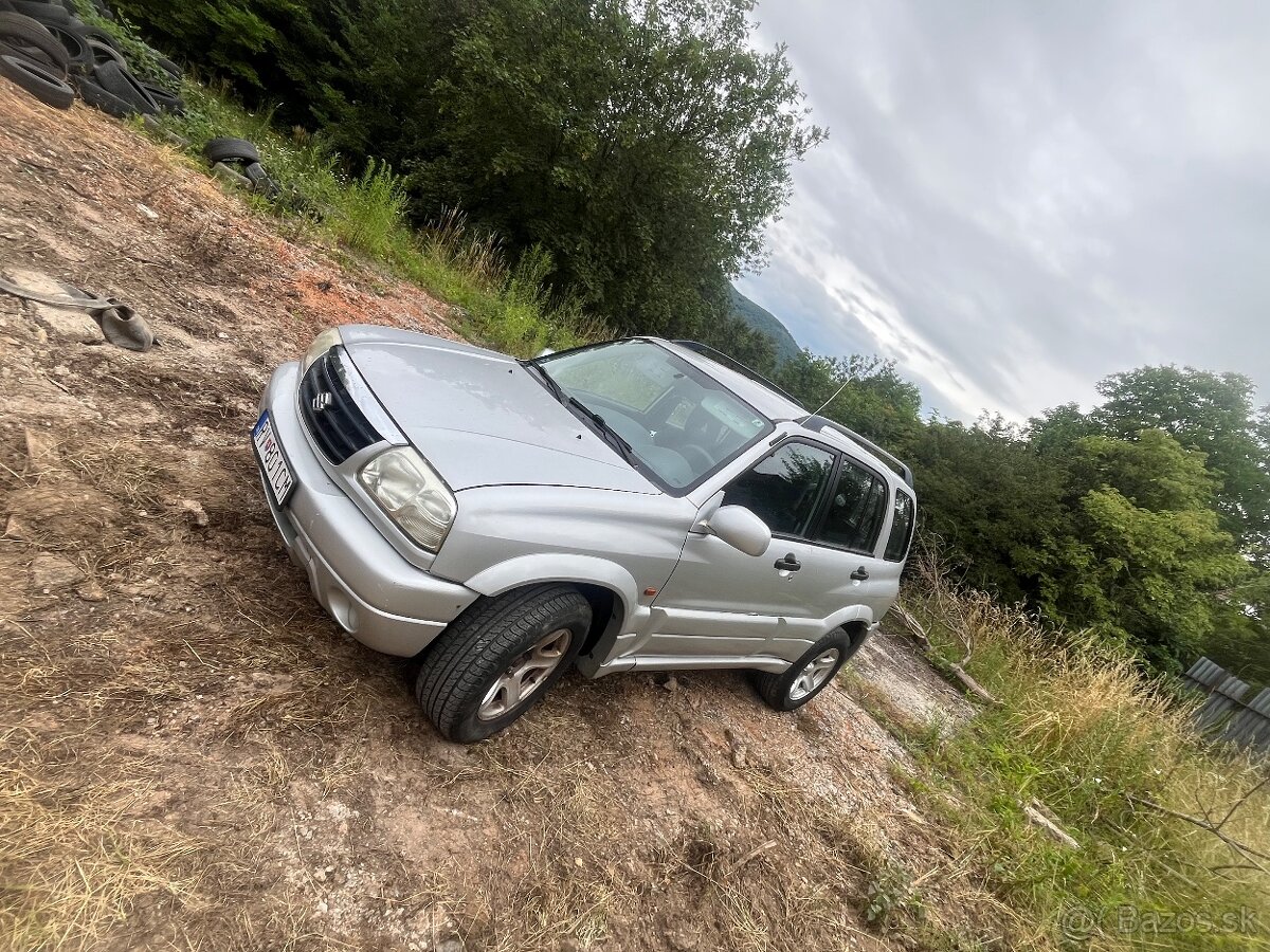 Suzuki Vitara - 13