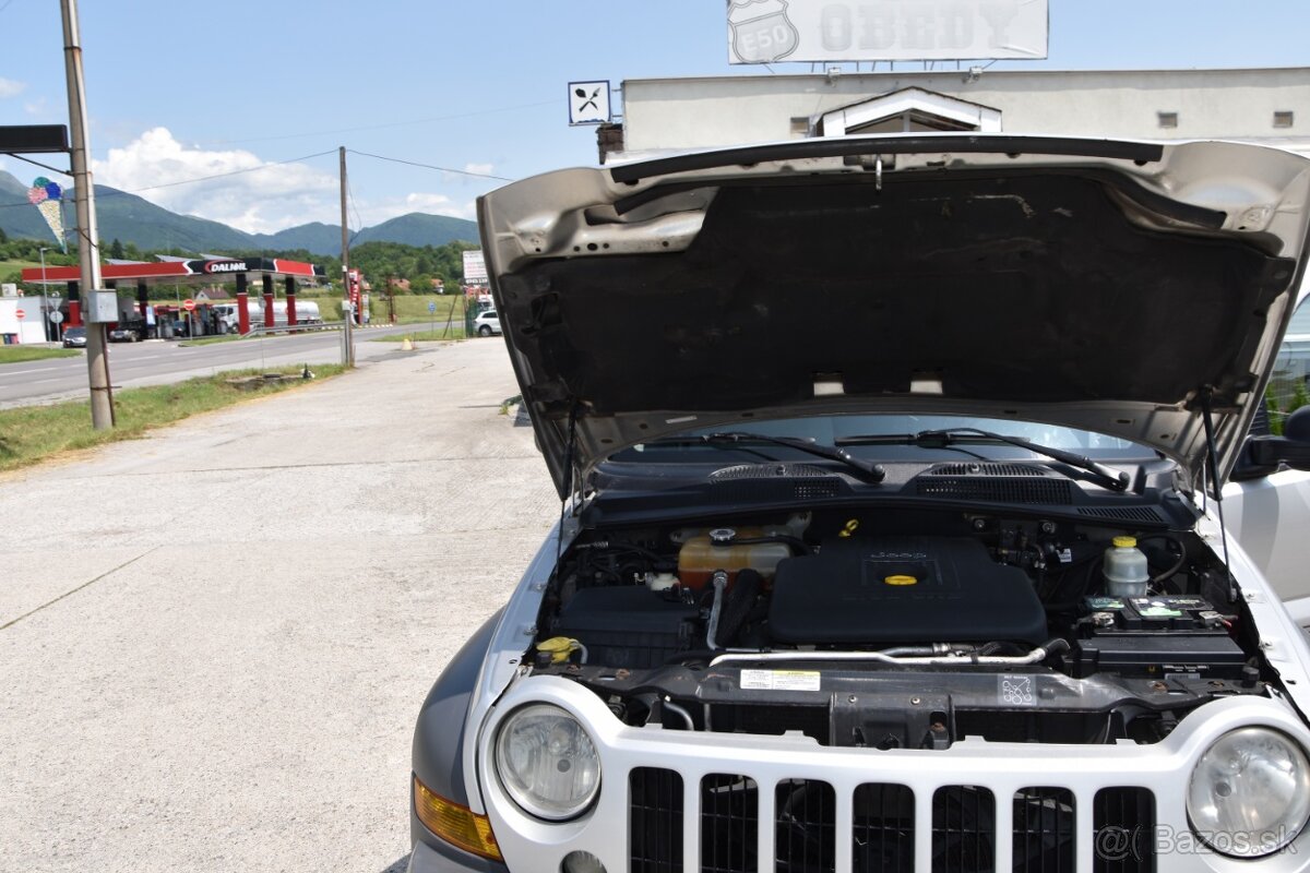 Jeep Cherokee 2.8 CRD 16V Limited A/T - 13