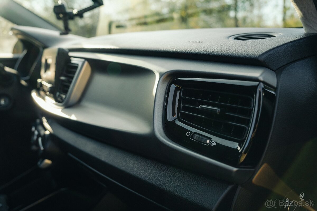 PREDÁM KIA RIO 1.4 Benzín, AUTOMAT, 87 500 km, Žilina - 13