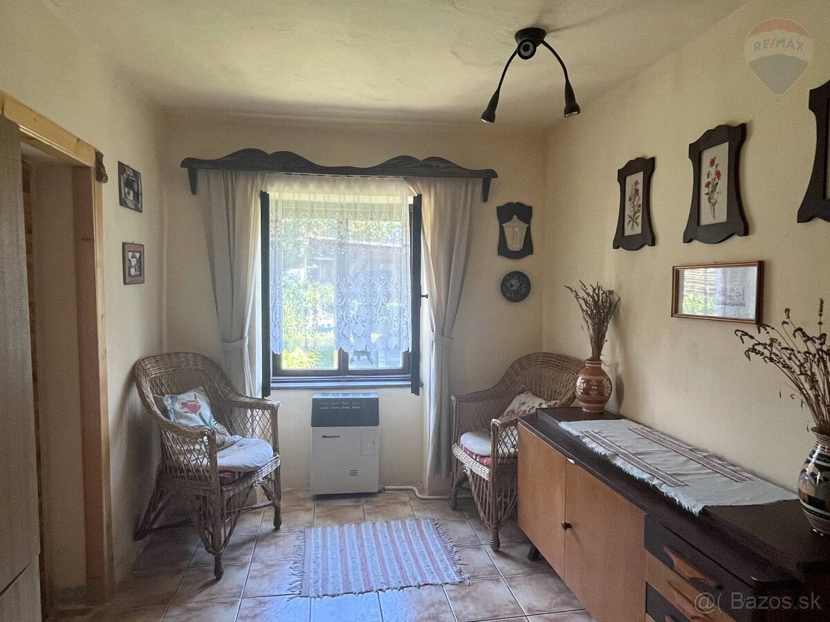 Znížená cena Malebná chalupa v obci Dlžín - 13