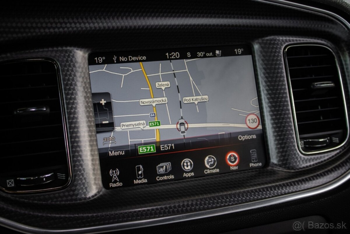 Dodge Charger SRT Hellcat 6.2L V8 - 13