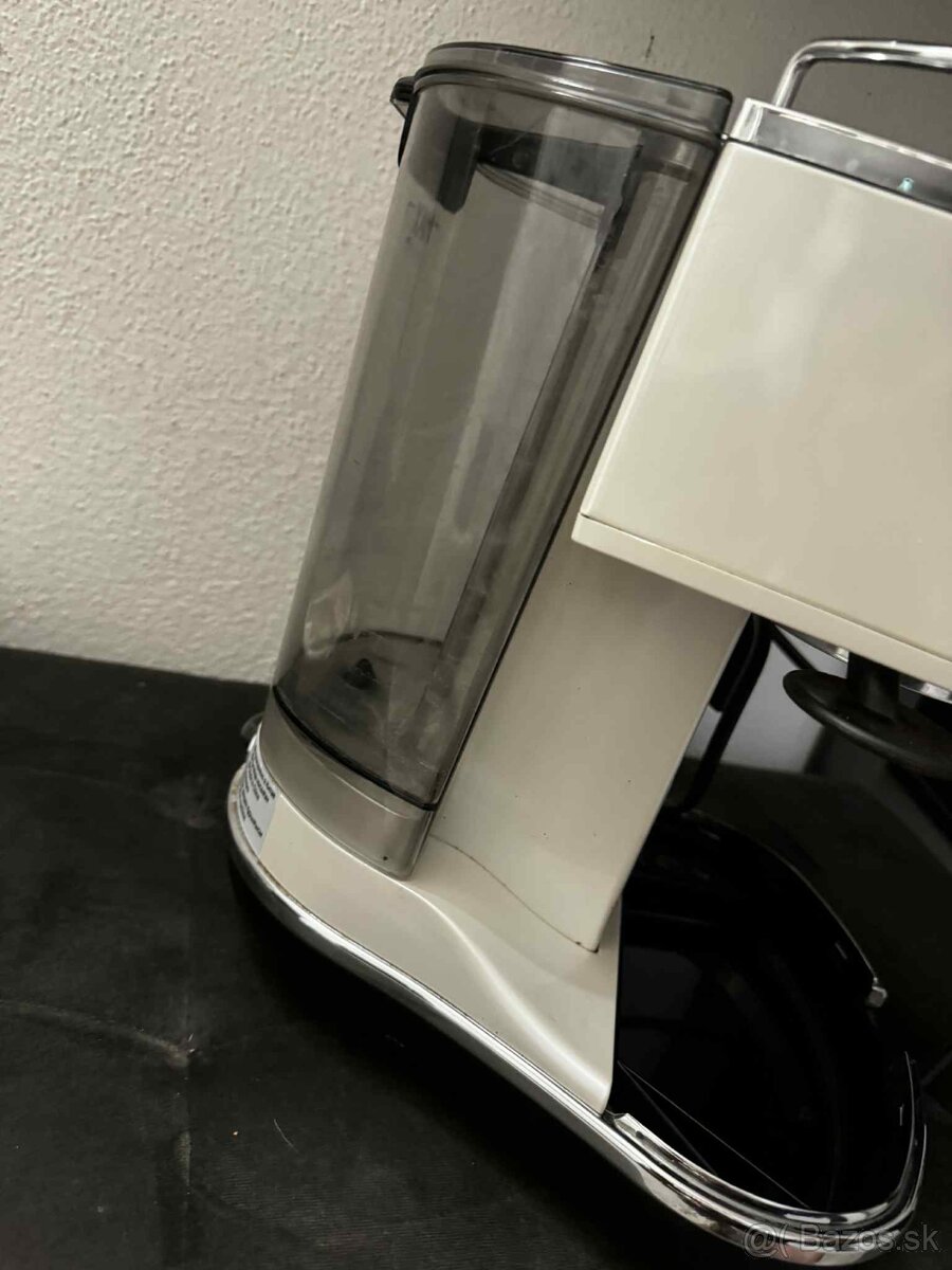 Pákový kávovar Delonghi - 13