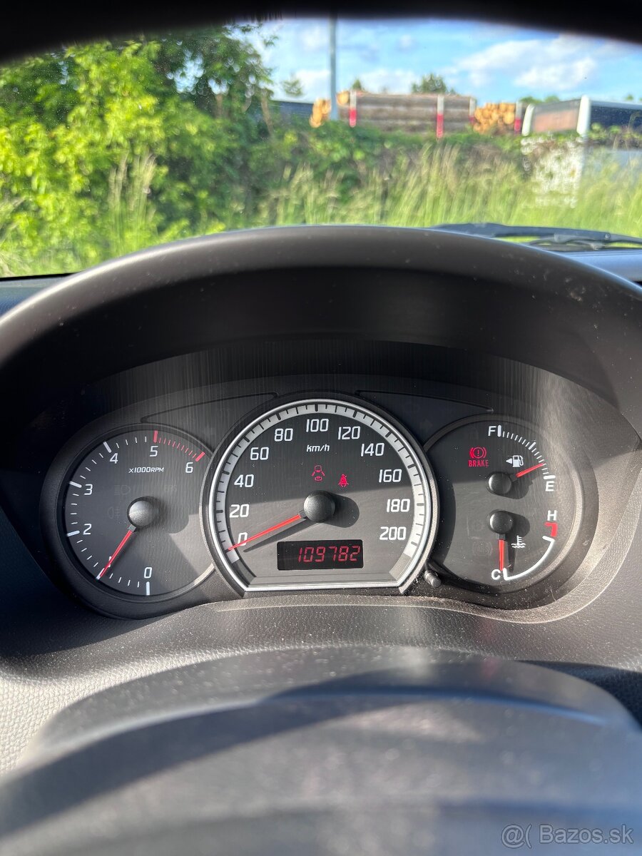 Suzuki Swift - 13