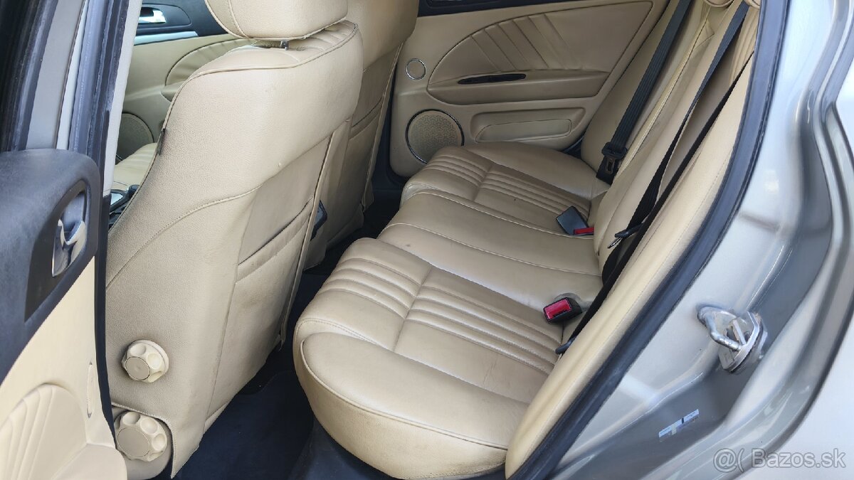 Alfa Romeo 159 1.9 JTDm , Automat - 13