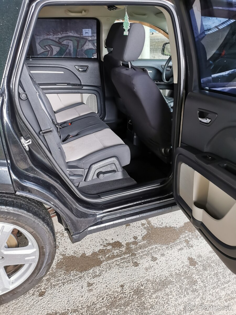Dodge Journey 2.0tdi 103Kw - 13
