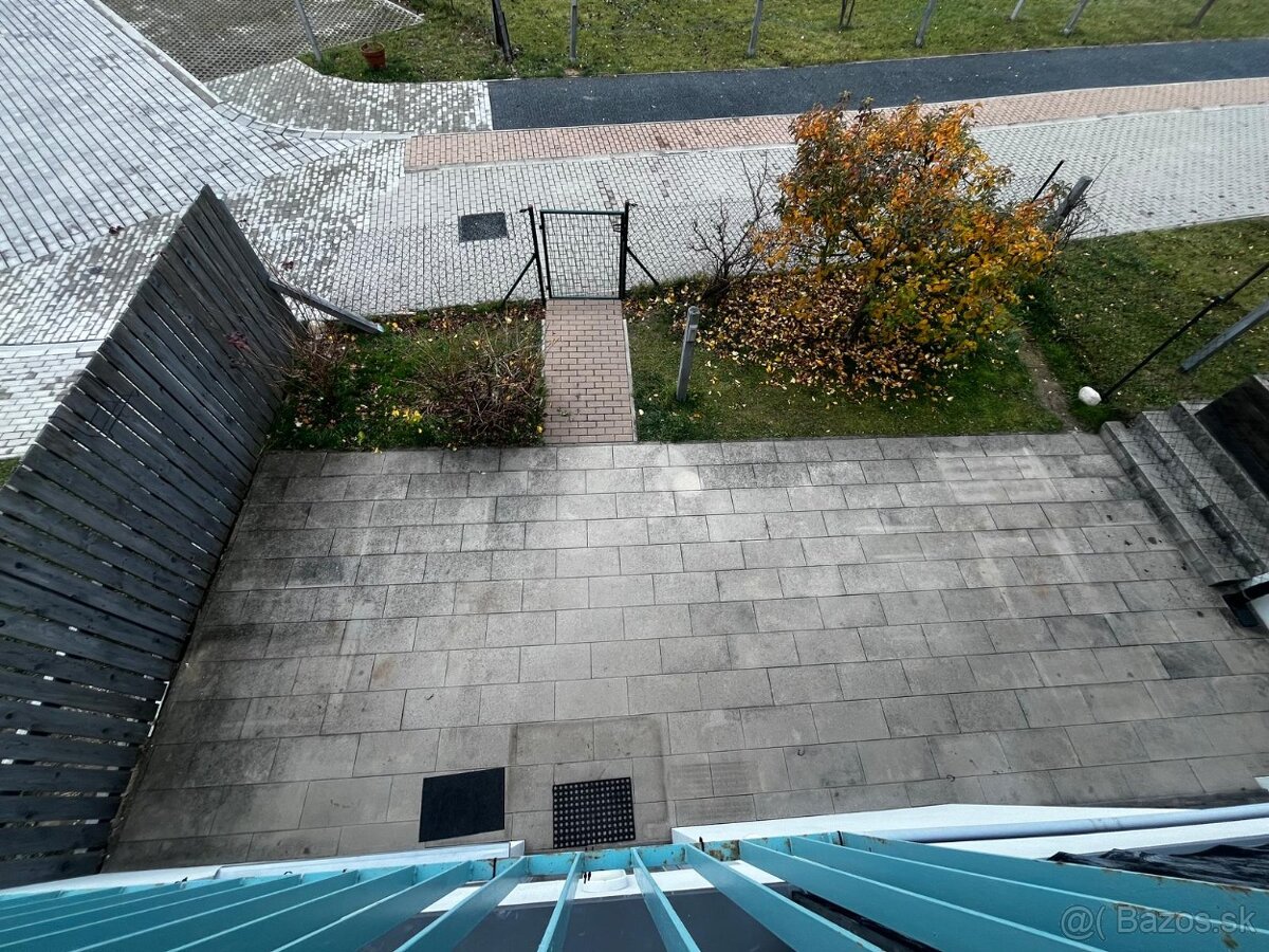 Prenájom 2 apartmánov á 78 m2 v obci Mengusovce - 13