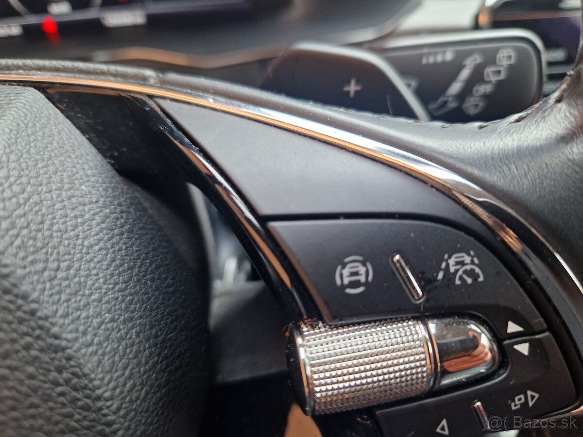 Škoda Superb combi 2.0 dsg - 13