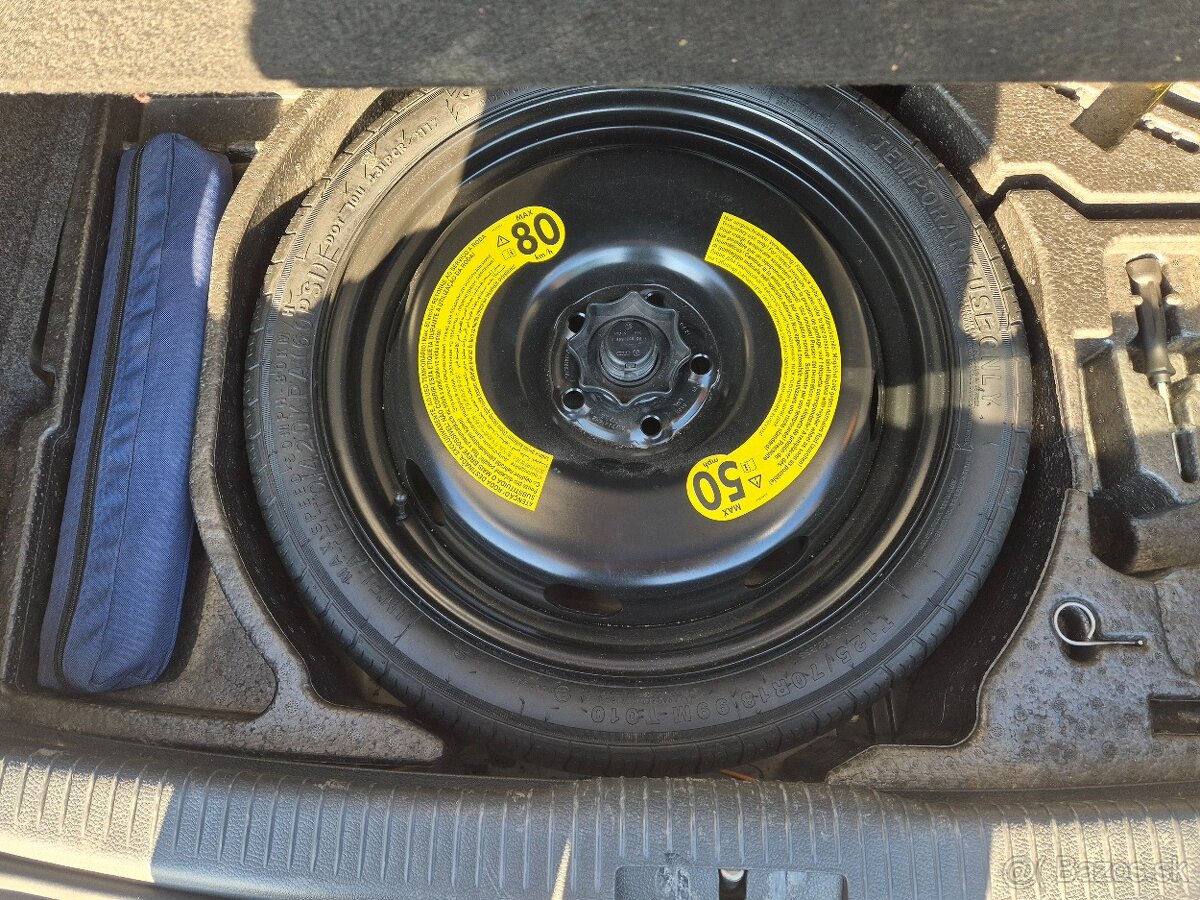 Volkswagen Golf 6 2.0 TDI 4MOTION - 13