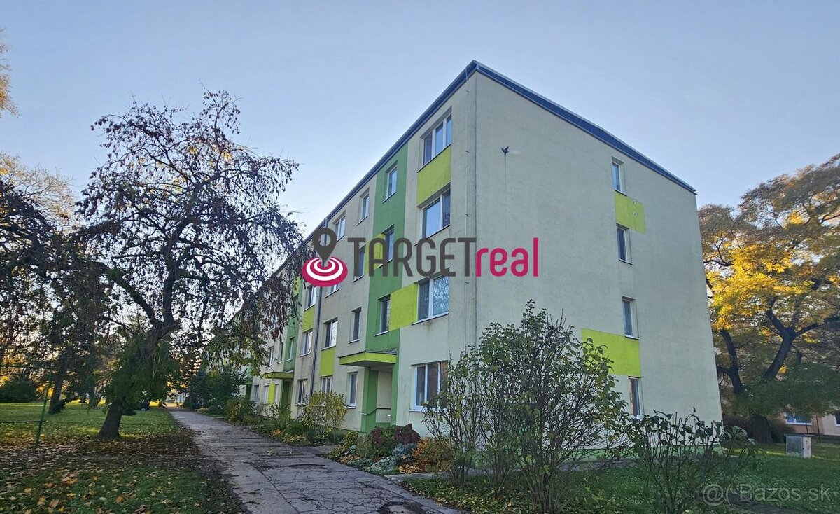 Ponúkame na dlhodobý prenájom 3-izbový zariadený byt s loggi - 13