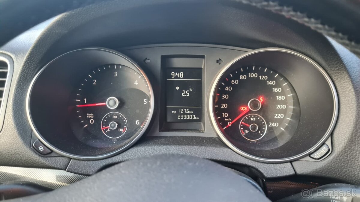 Volkswagen Golf 6 1.6 TDI 2010 - 13