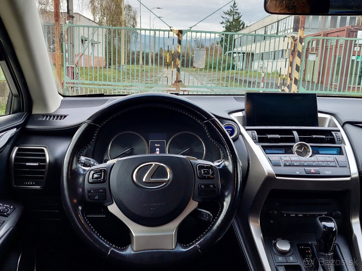 Lexus NX 300h 2.5 FWD Comfort - 13