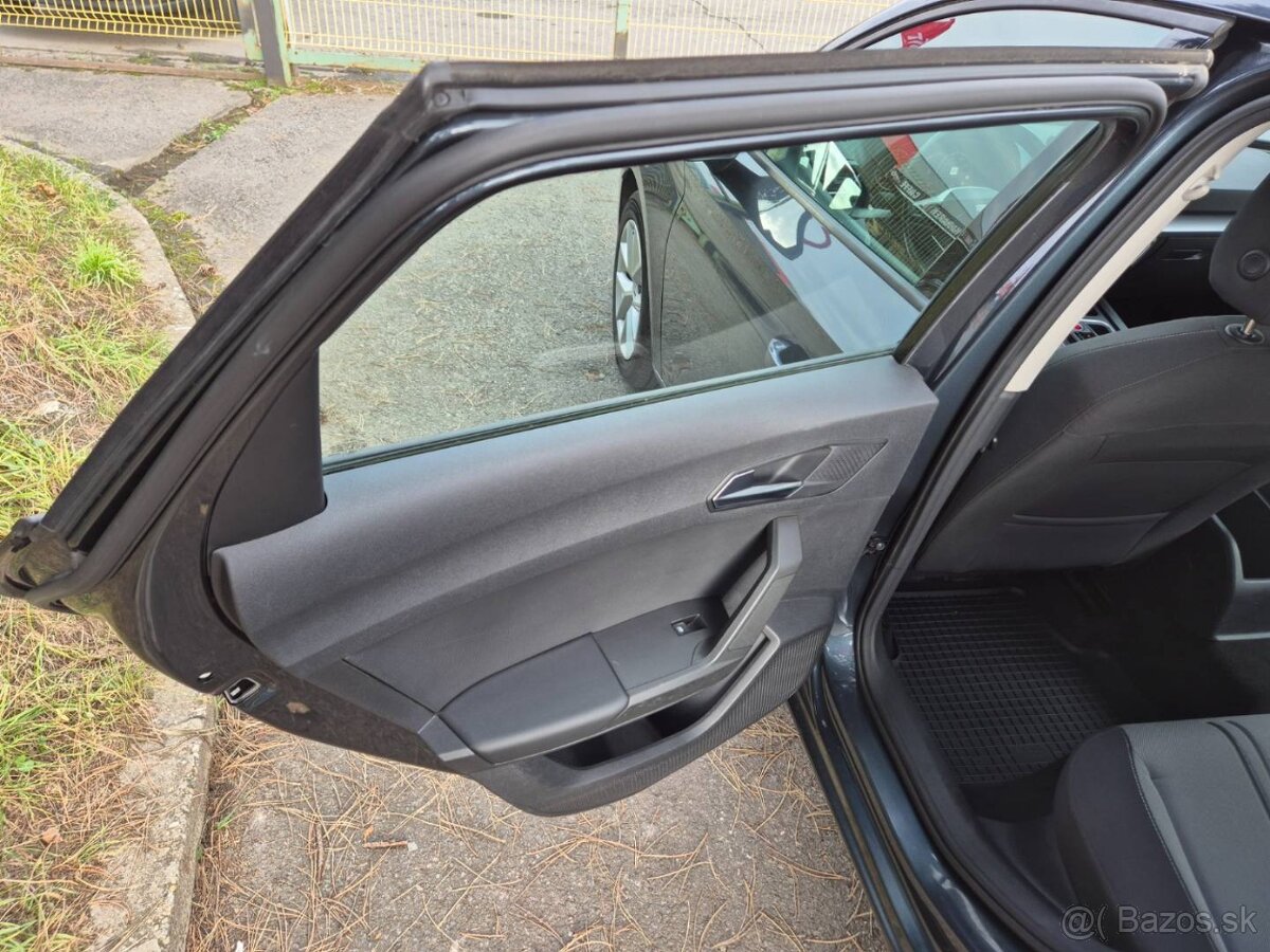 Seat Leon Sportstourer 1.5 eTSI 150 Mild-hybrid Style DSG - 13