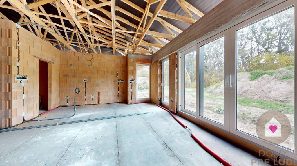 4-izbový rodinný dom s garážou v TOP lokalite, Bernolakovo J - 13