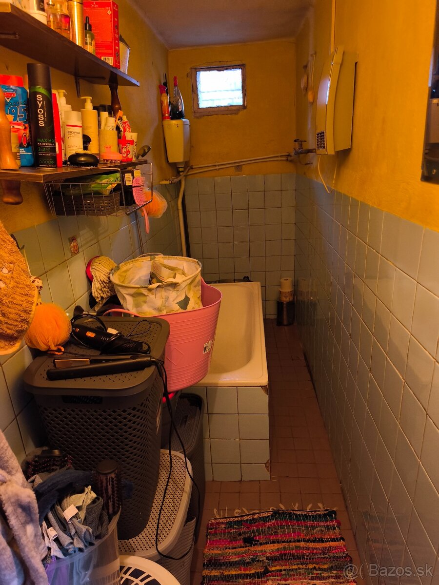 Predám rodinný dom na Budči - 13