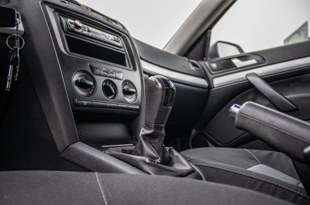 Škoda Octavia 2 z roku 2007 - 13