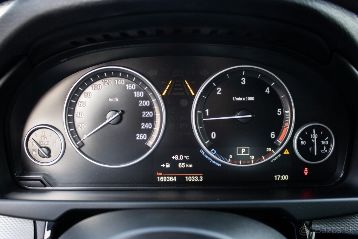 BMW X5 xDrive30d A/T, 190kW (2015) - 13