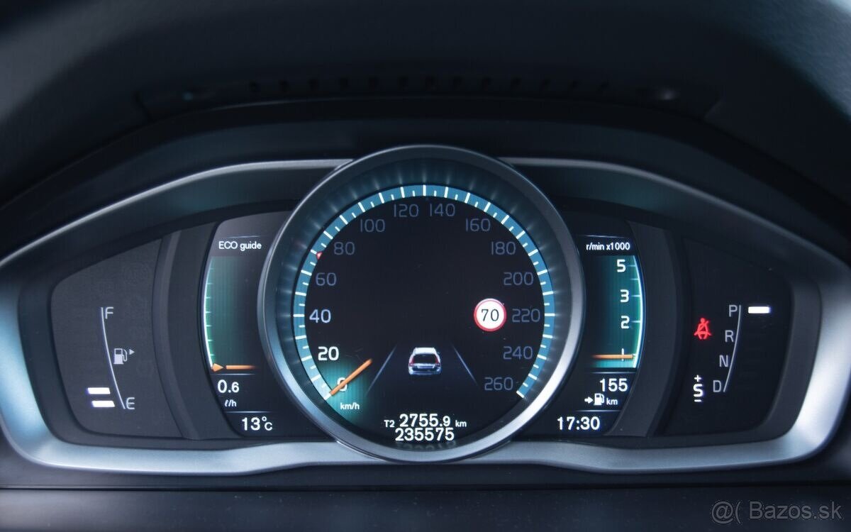 Volvo V70 D4 2.0 Summum 133KW - 13