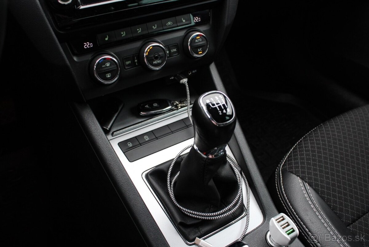 Škoda Octavia Combi 1.8 TSI Elegance/Style - 13