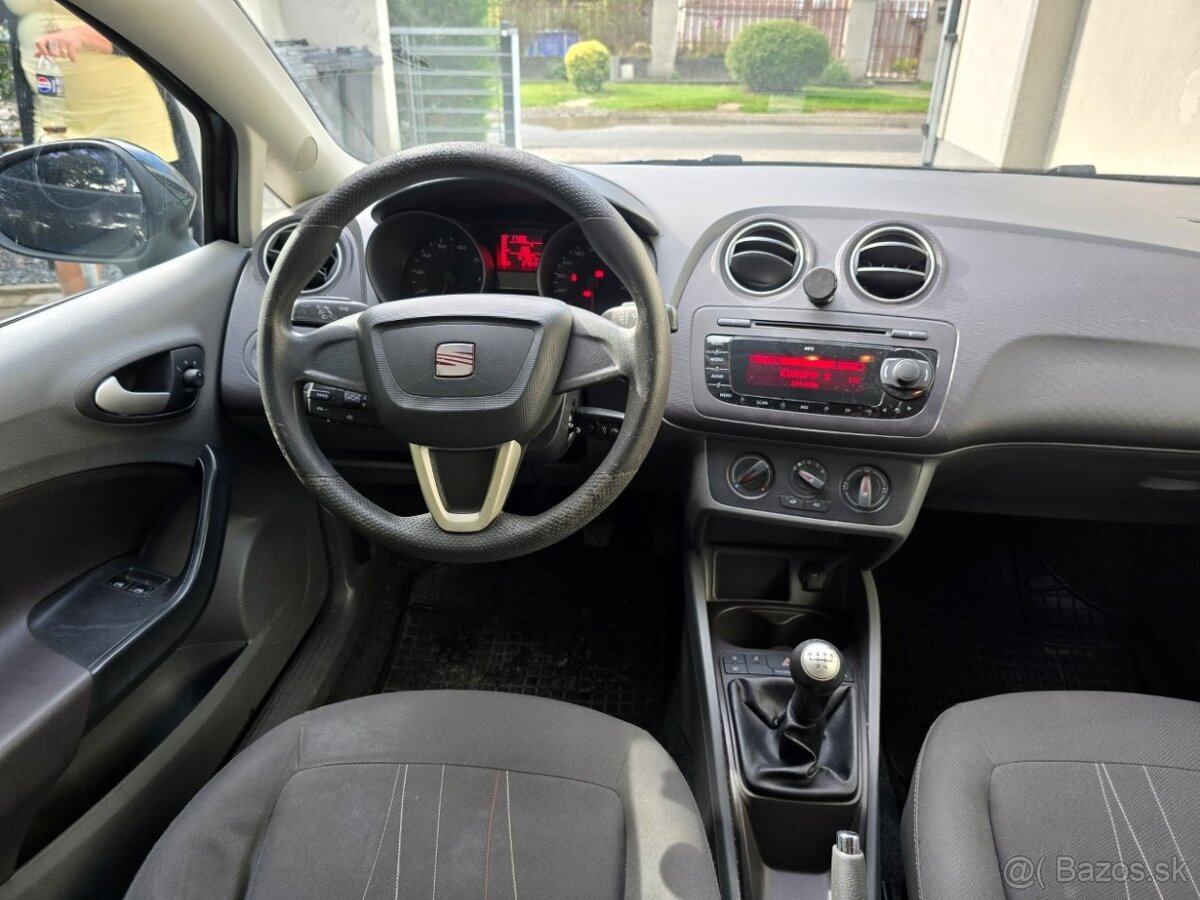 Seat Ibiza ST 1.4i 16V Reference, Mesačne: 114€ - 13