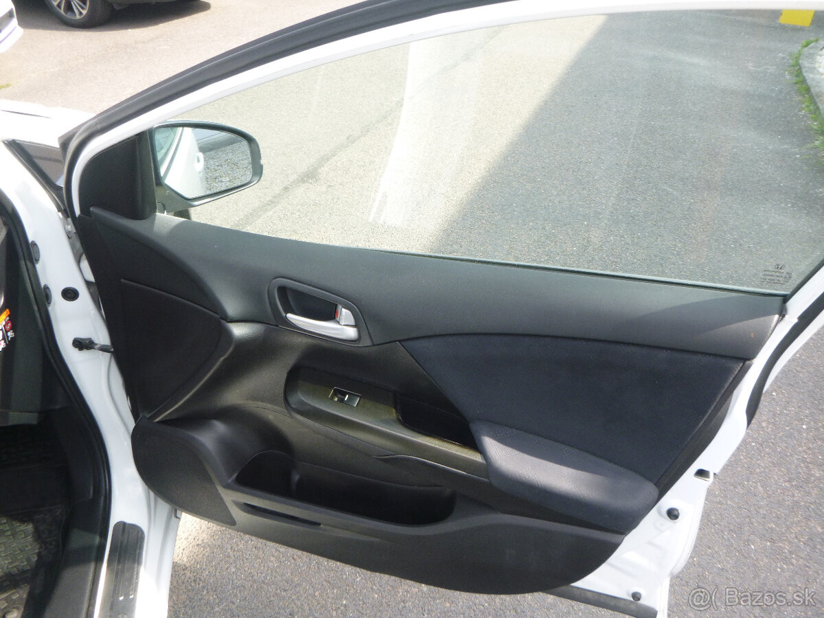 Honda Civic 1,4i 16V 2012 - 13