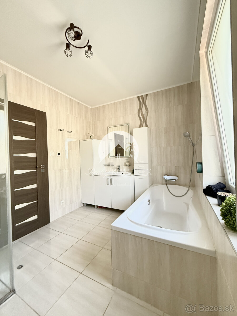 Reality KOMPLEX s.r.o. Vám ponúka na predaj rodinný dom v ob - 13