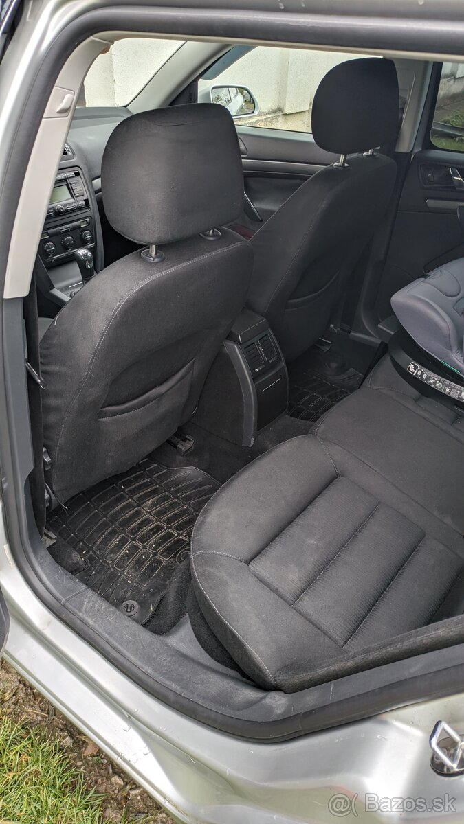 Škoda Octavia II - 13