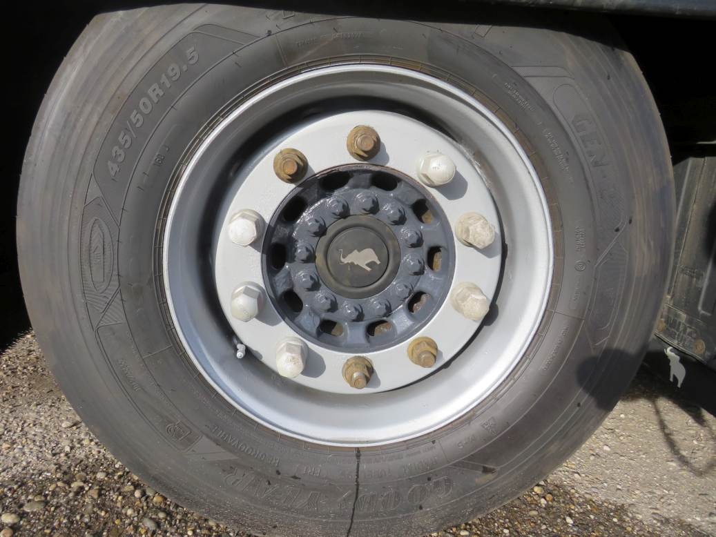 SCHMITZ CARGOBULL /MEGA/ – ZDVÍHACIA STRECHA – 101 m³ - 13