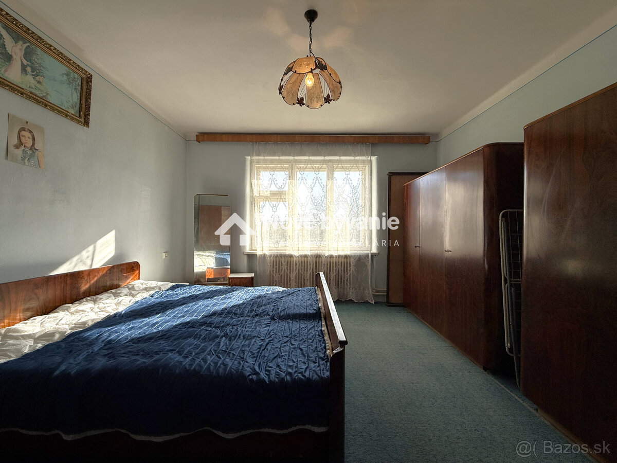 Predaj, rodinný dom s veľkým pozemkom-Semerovo(N204-12-FRAD) - 13