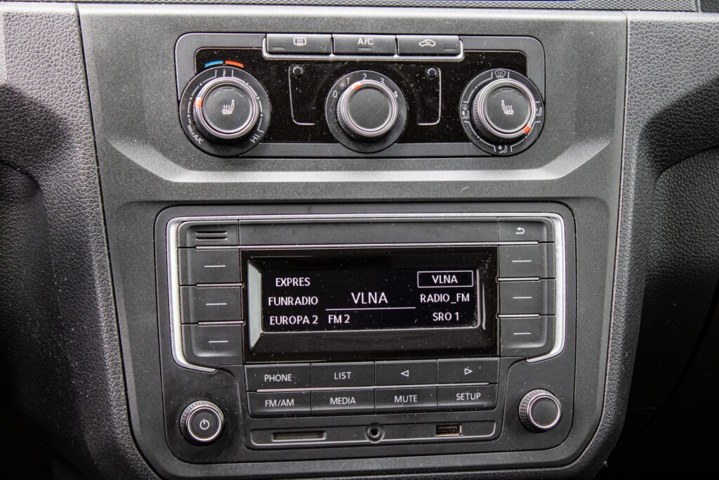 Volkswagen Caddy 2.0 TDI AT/6 - 13