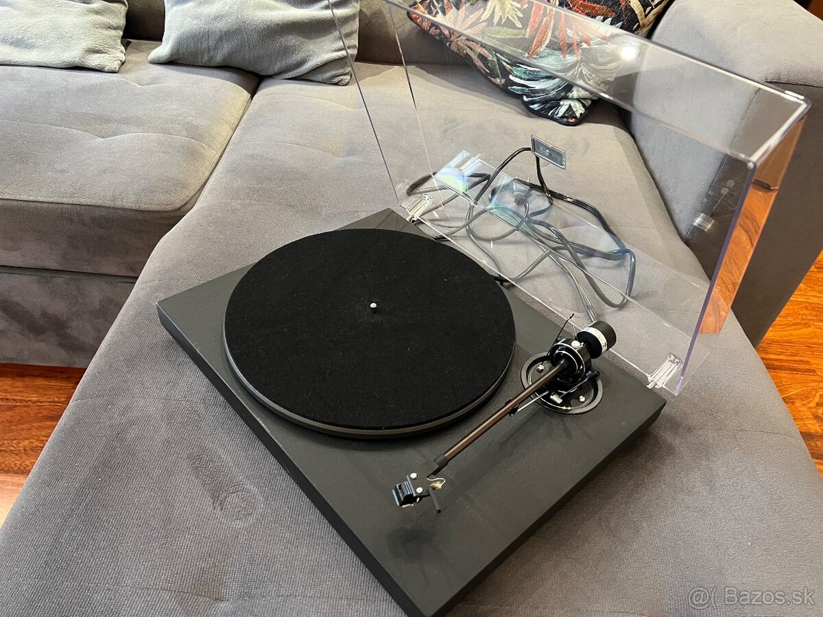 Pro-Ject 1 / Tesla NC500 - 13