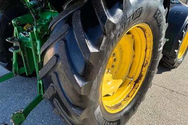 JOHN DEERE 5080 R - 13