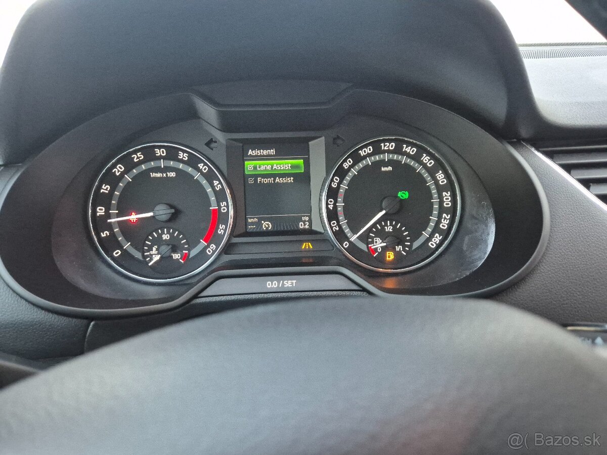 Skoda Octavia Scout 4x4 DSG 2,0TDI 135KW - 13