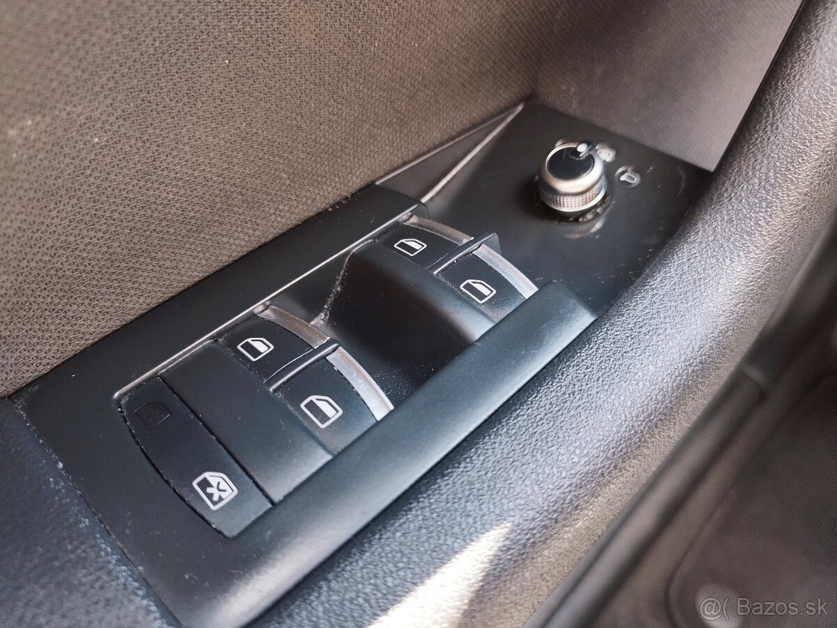 Audi A3 Sportback 1.6 TDI, Attraction, rok výroby: 2011 - 13