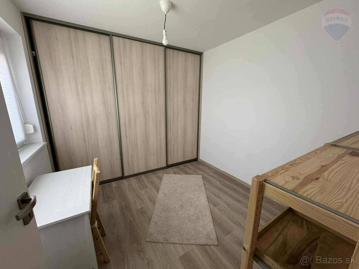 NA PRENÁJOM: 3i Bungalow s terasou, v tesnej blízkosti Šulia - 13