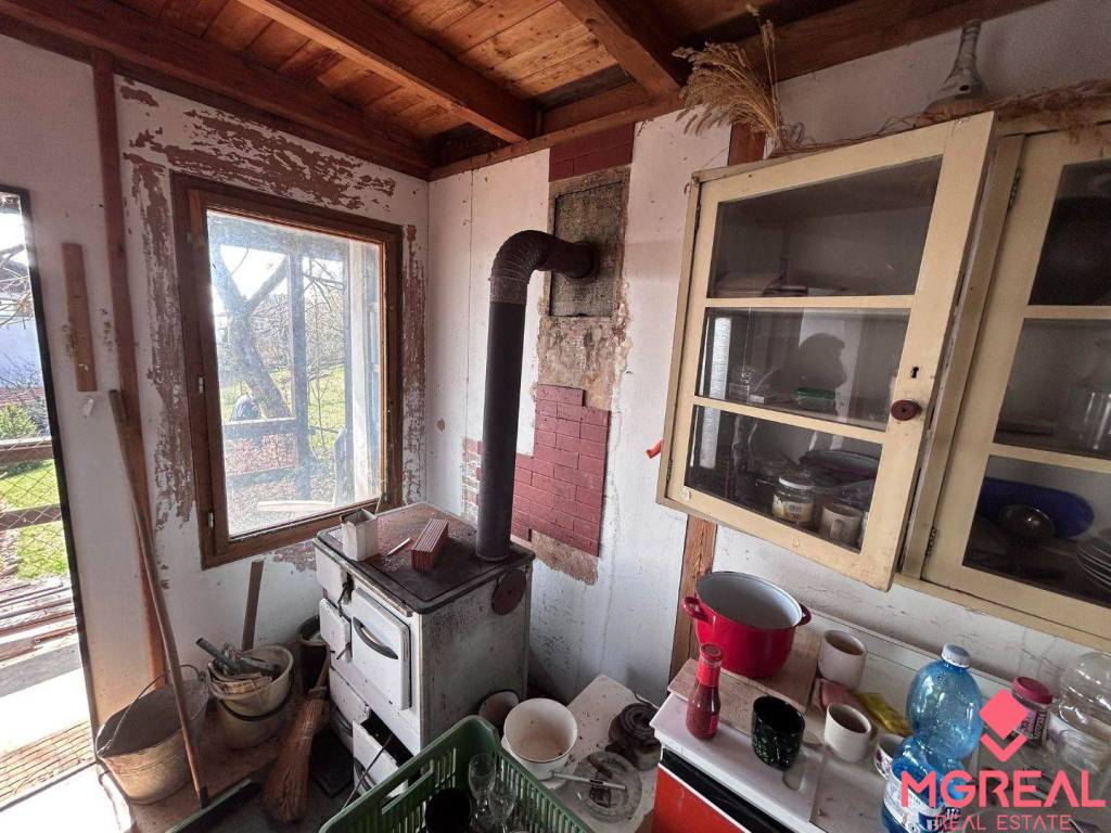 Predaj záhrady spolu s rekreačnou chatkou - 13