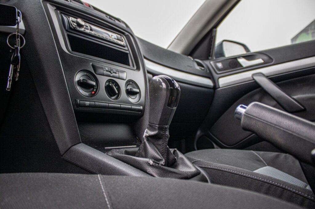 Škoda Octavia 2 z roku 2007 - 13