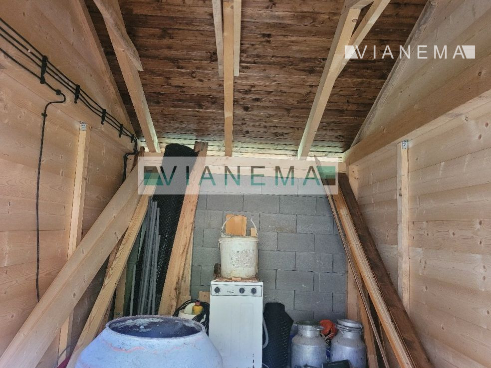 IBA U NÁS Dom s veľkým stavebným pozemkom-Lazy pod Makytou - 13