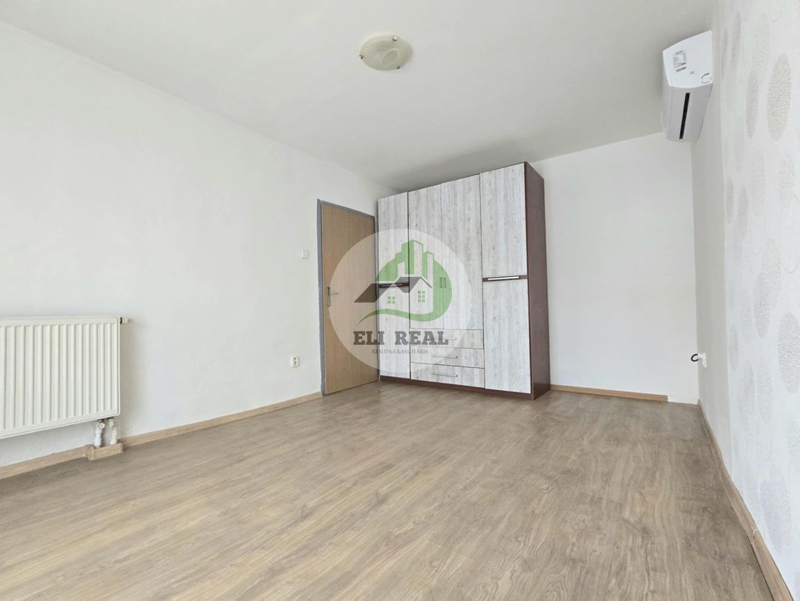 Na predaj priestranný RD, Valaliky, KE-okolie - 13