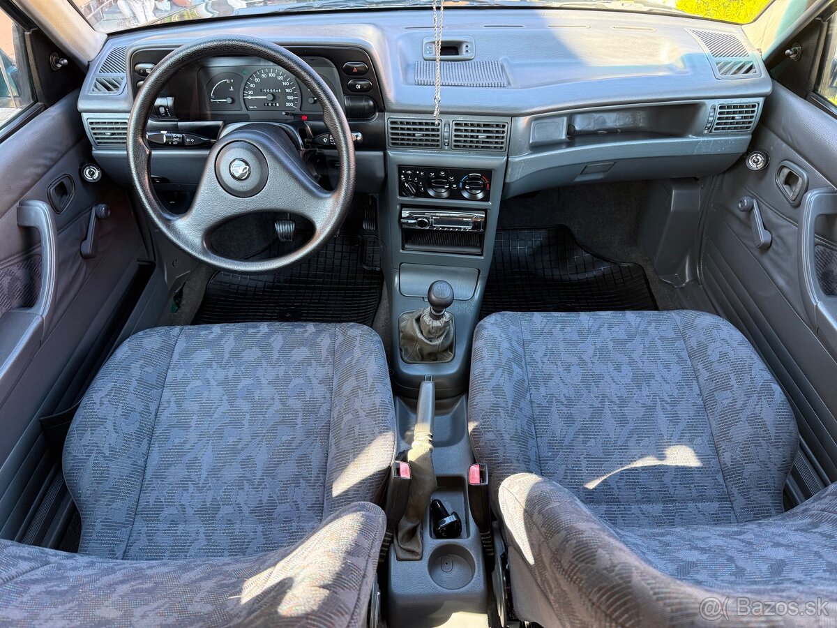 Daewoo Nexia Hatchback TF Dvojdverové 1.5i Youngtimer - 13