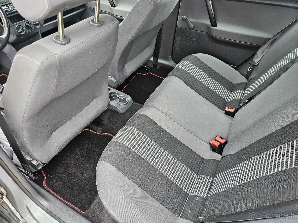 VOLKSWAGEN POLO 1.2HTP 2009 - 13