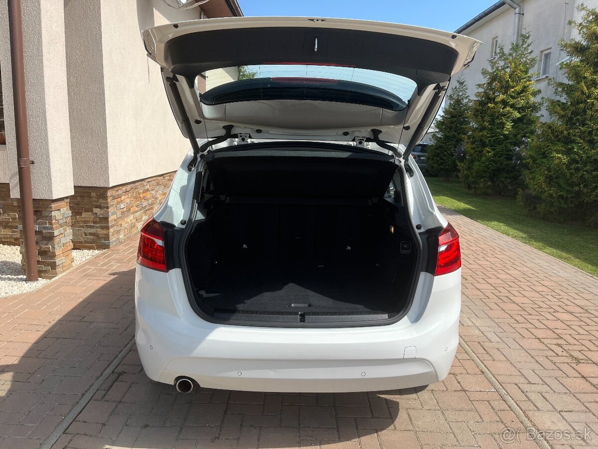 BMW rad 2 Active Tourer 216d A/T - 13