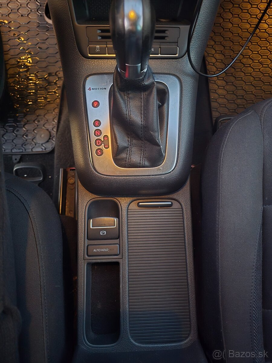 Volkswagen Tiguan 2.0 TDI - 13