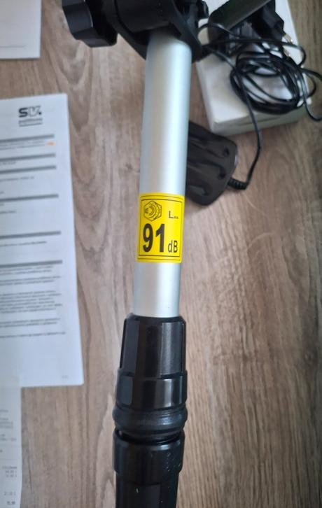 Aku záhradná kosačka strunová Fieldmann FZS 1005-A - 13